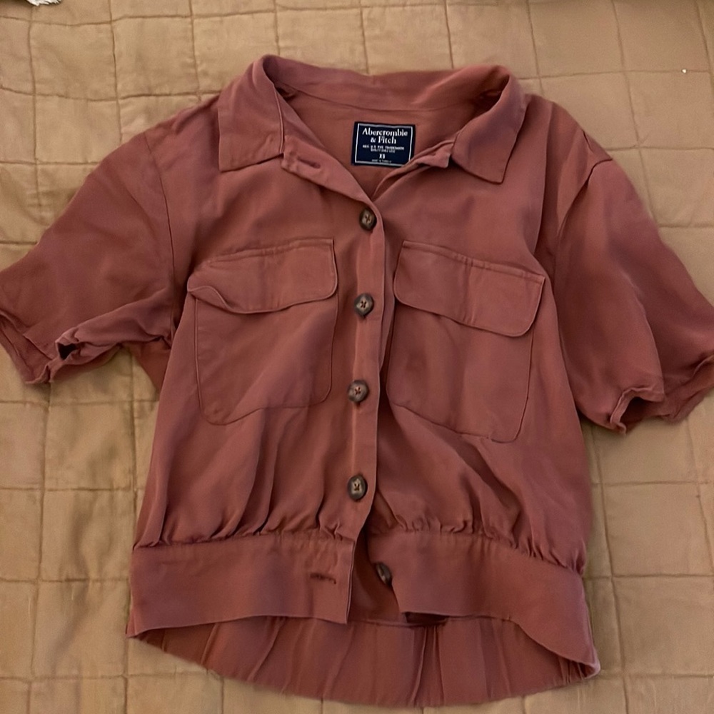 Abercrombie XS shirt